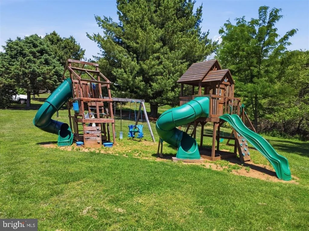Photo of 2915 FRY ROAD