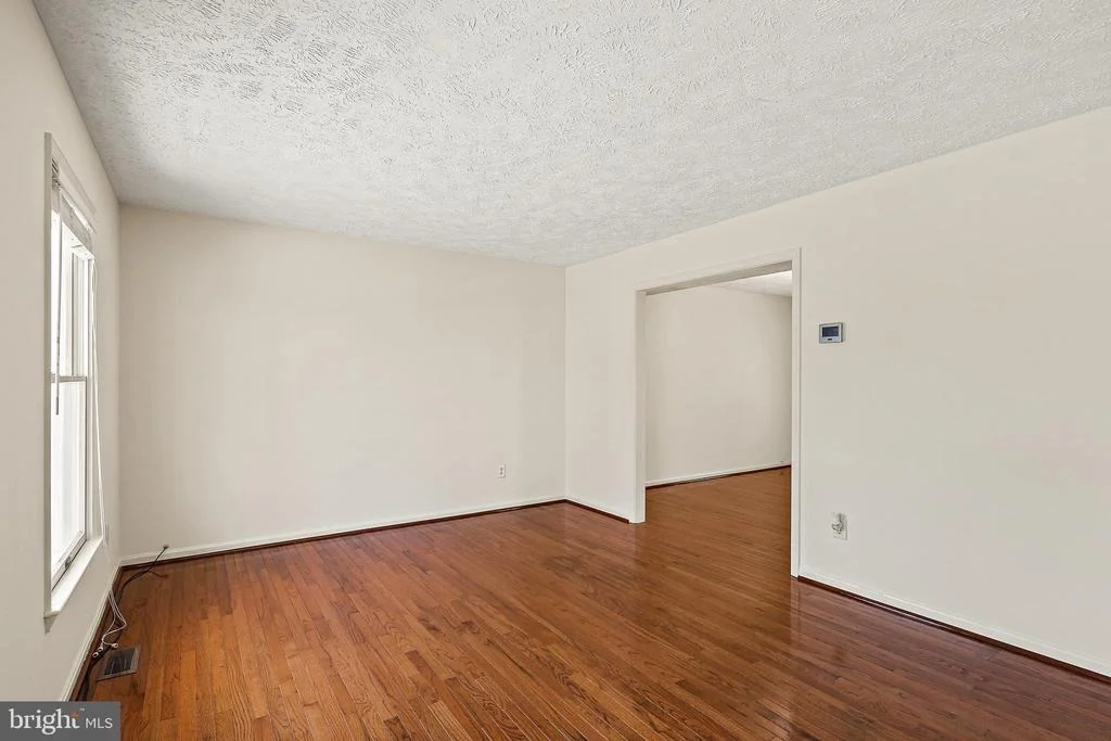Photo of 3 GREENKNOLL BOULEVARD