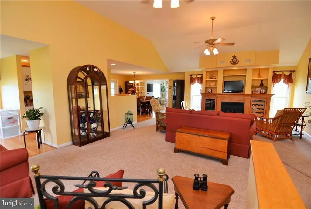 Photo of 502 MAPLE COURT