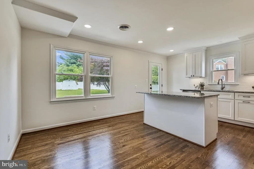 Photo of 122 BERTIE AVENUE