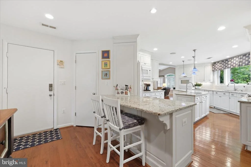 Photo of 6796 SUNNYBROOK DRIVE