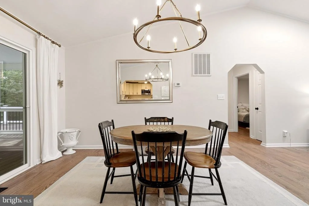 Photo of 323 STRATFORD CIRCLE