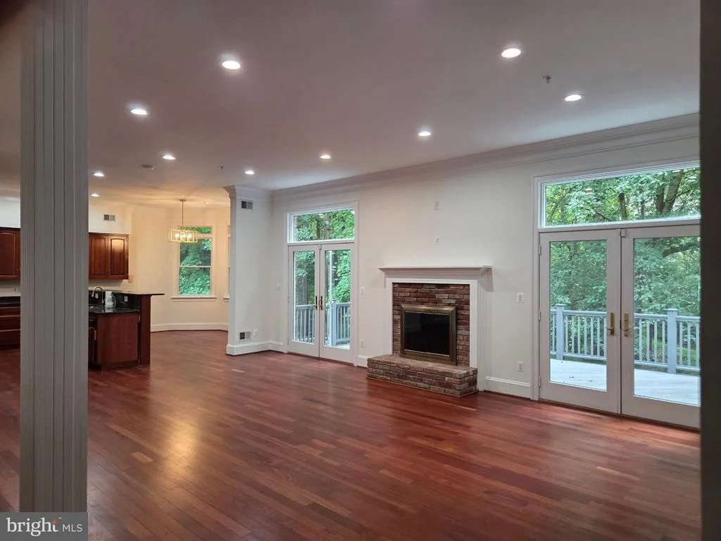Photo of 6405 CHEW ROAD