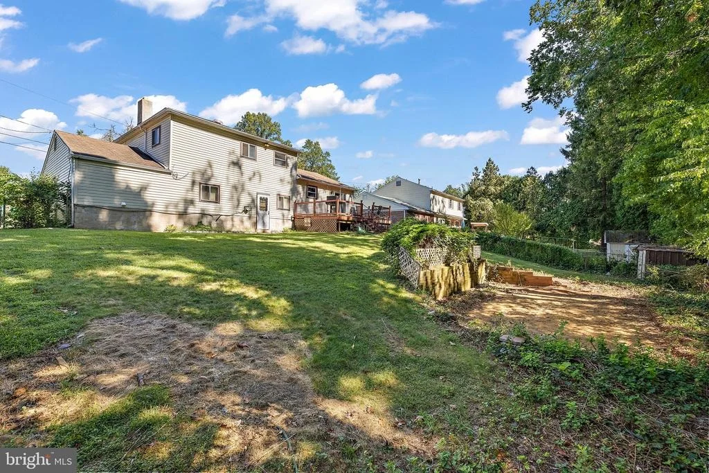 Photo of 8 NEPONSET ROAD