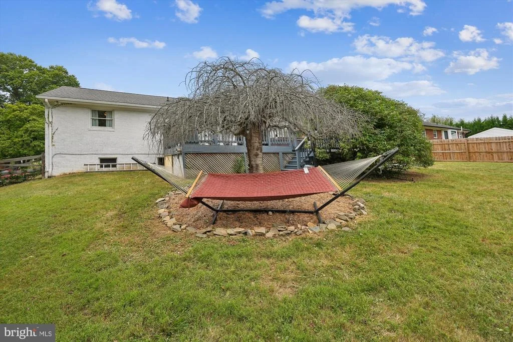 Photo of 15003 LEAR LANE