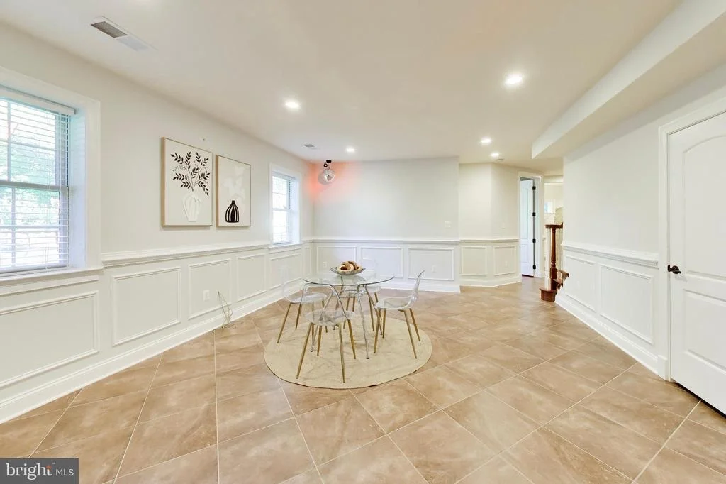 Photo of 6639 LOCUST WAY