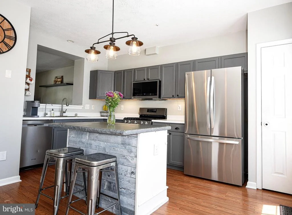 Photo of 283 CHERRY TREE SQUARE