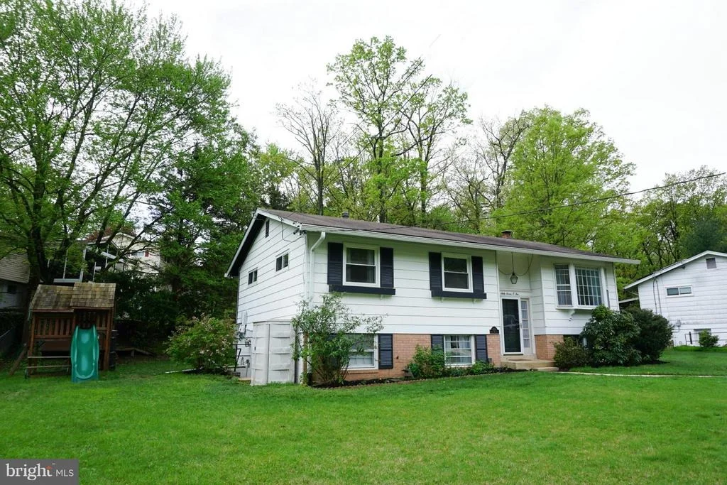 Photo of 6705 WALKER BRANCH DRIVE