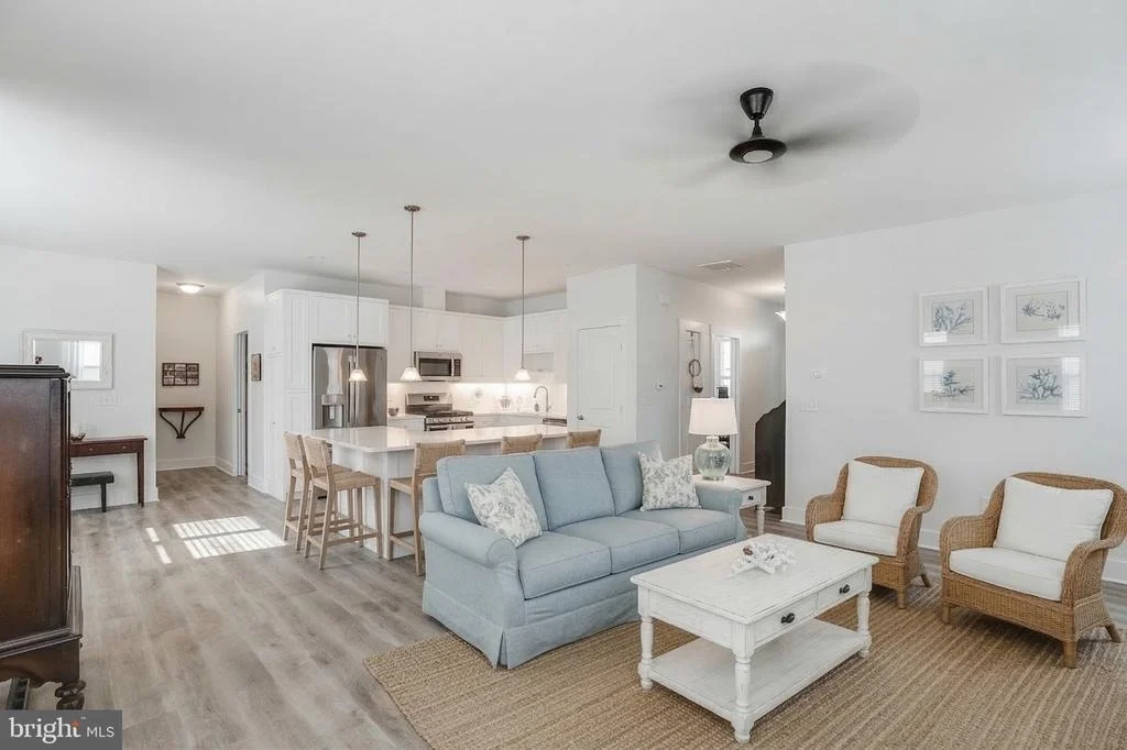 Photo of 16454 FOUR LEAF DRIVE
