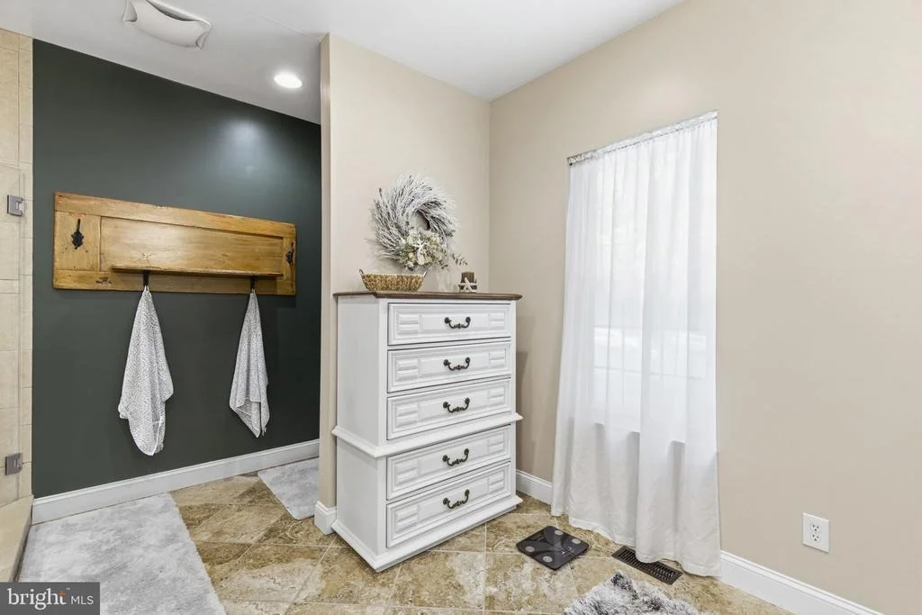 Photo of 3435 WALNUT ROAD