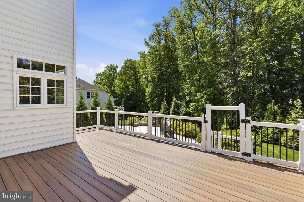Photo of 1124 OAK TREE DRIVE
