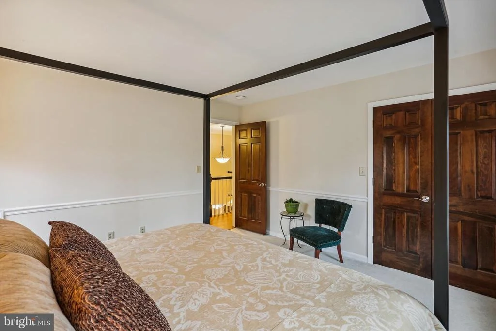 Photo of 8625 STABLEVIEW COURT