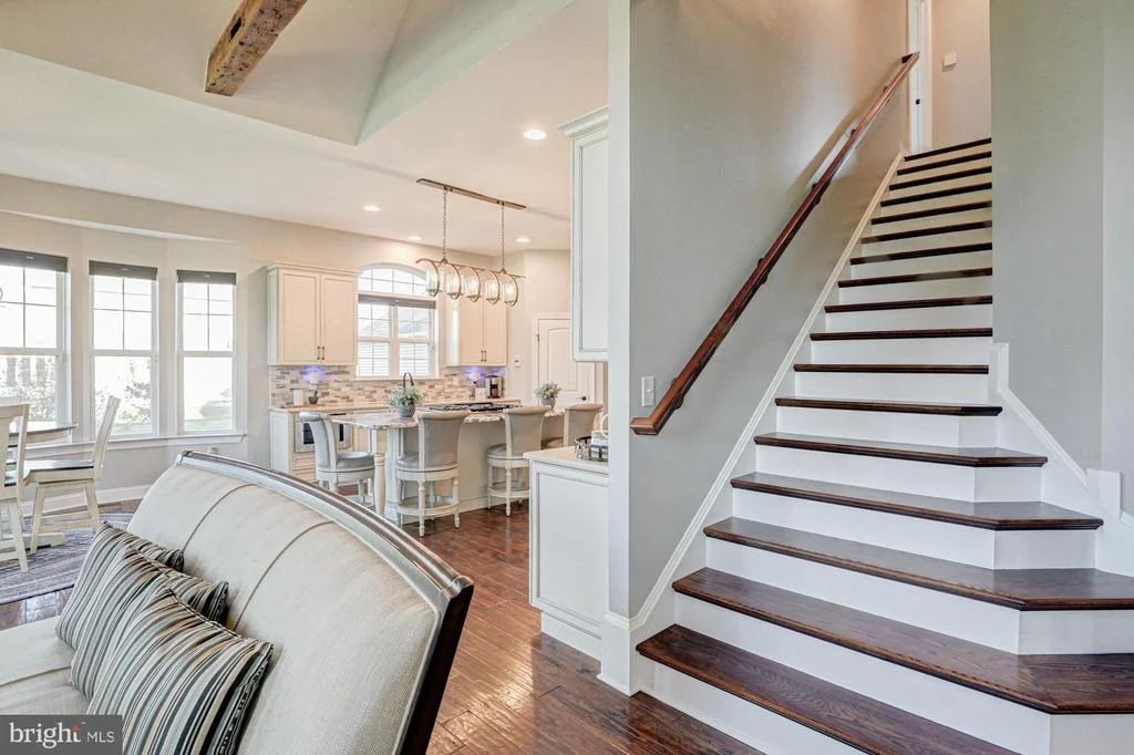 Photo of 1233 BUNKER HILL ROAD