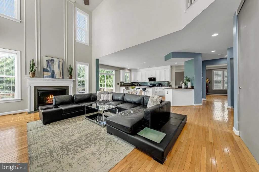 Photo of 42654 FRONTIER DRIVE