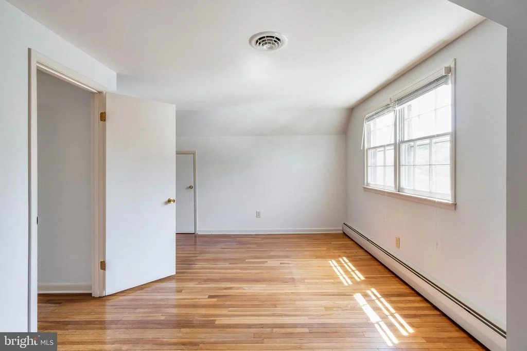 Photo of 418 N PHILLIPS STREET