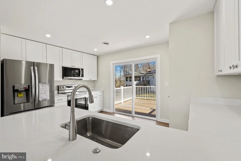 Photo of 1546 RIDGELY DRIVE