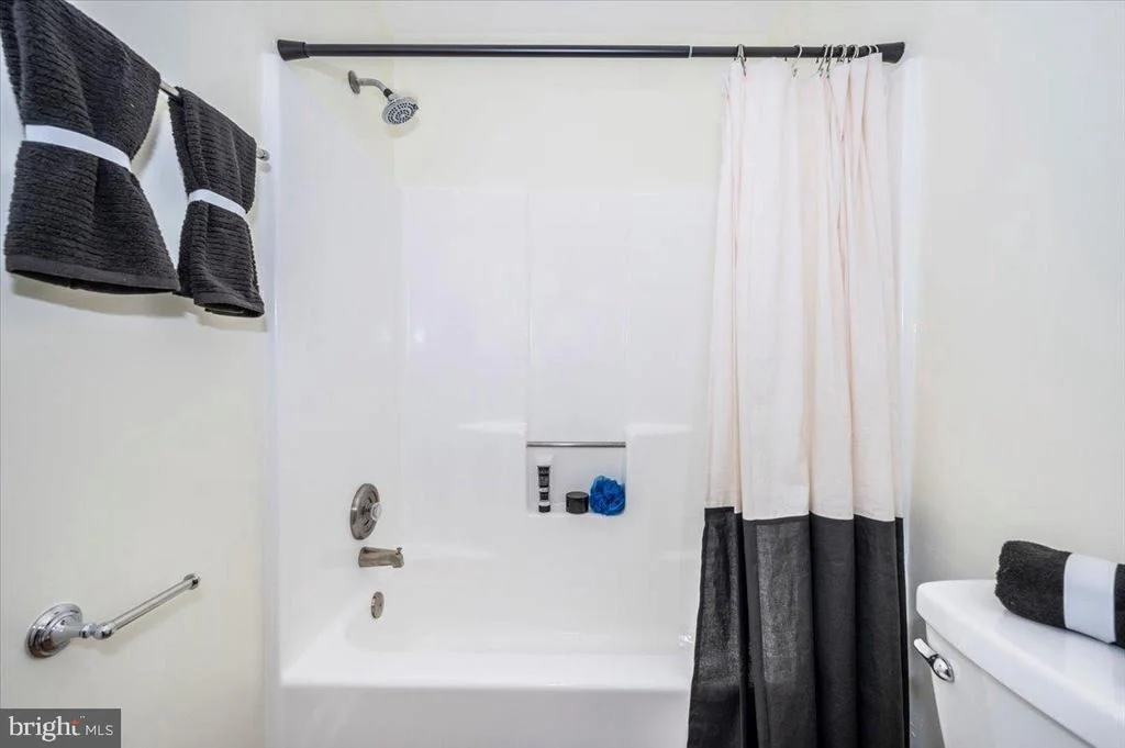 Photo of 18633 CALYPSO PLACE