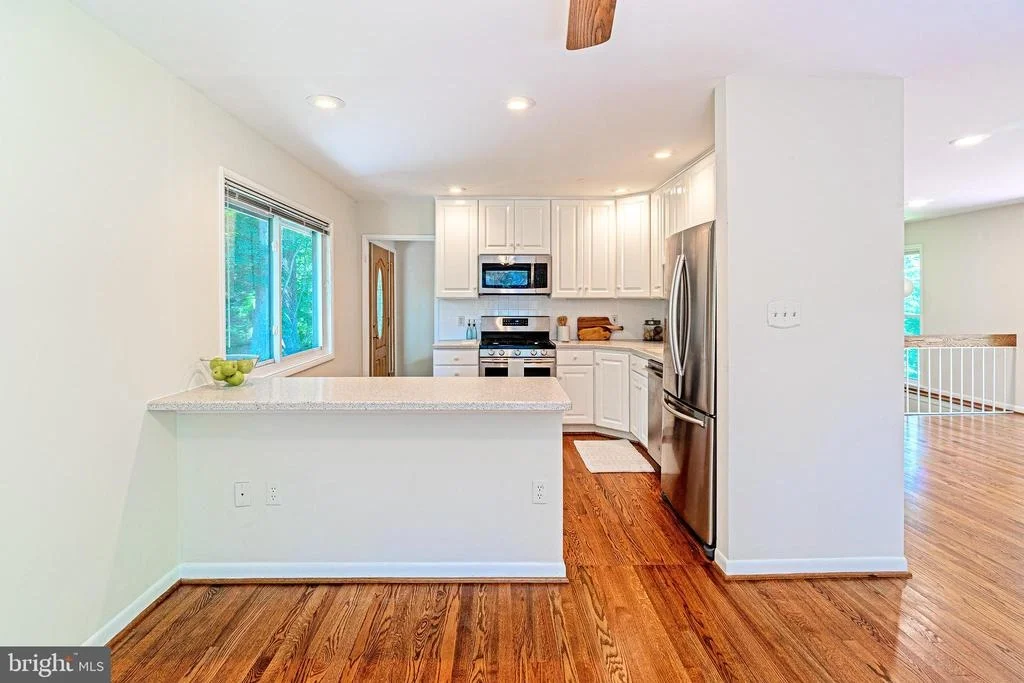 Photo of 11216 LEATHERWOOD DRIVE