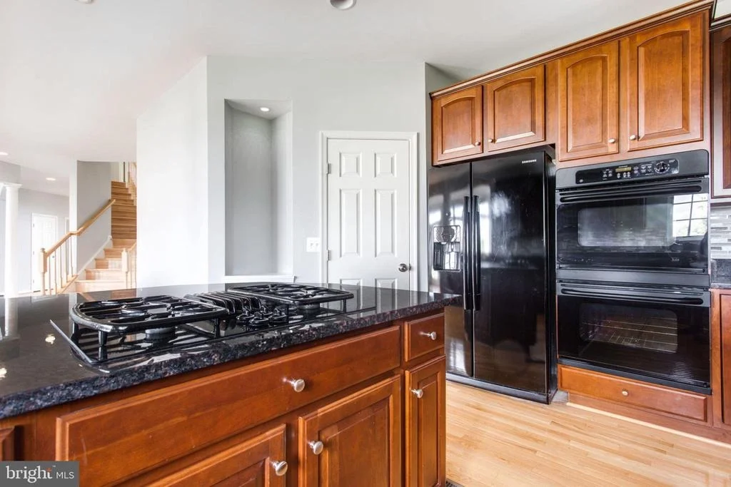Photo of 6961 TANGLEWOOD DRIVE
