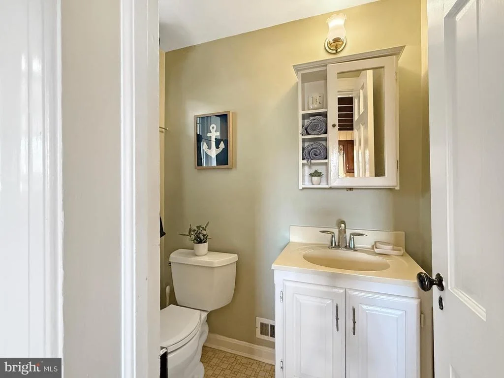 Photo of 3617 PATRICK HENRY DRIVE
