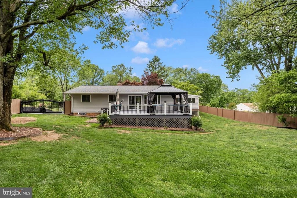 Photo of 12117 SUNNYVIEW DRIVE