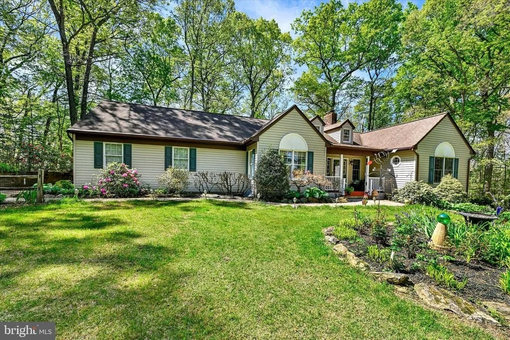 Photo of 3213 GREEN ROAD