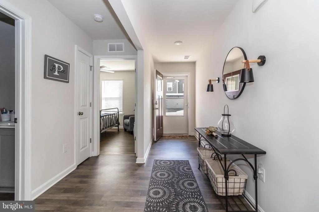 Photo of 142 POND VIEW LANE