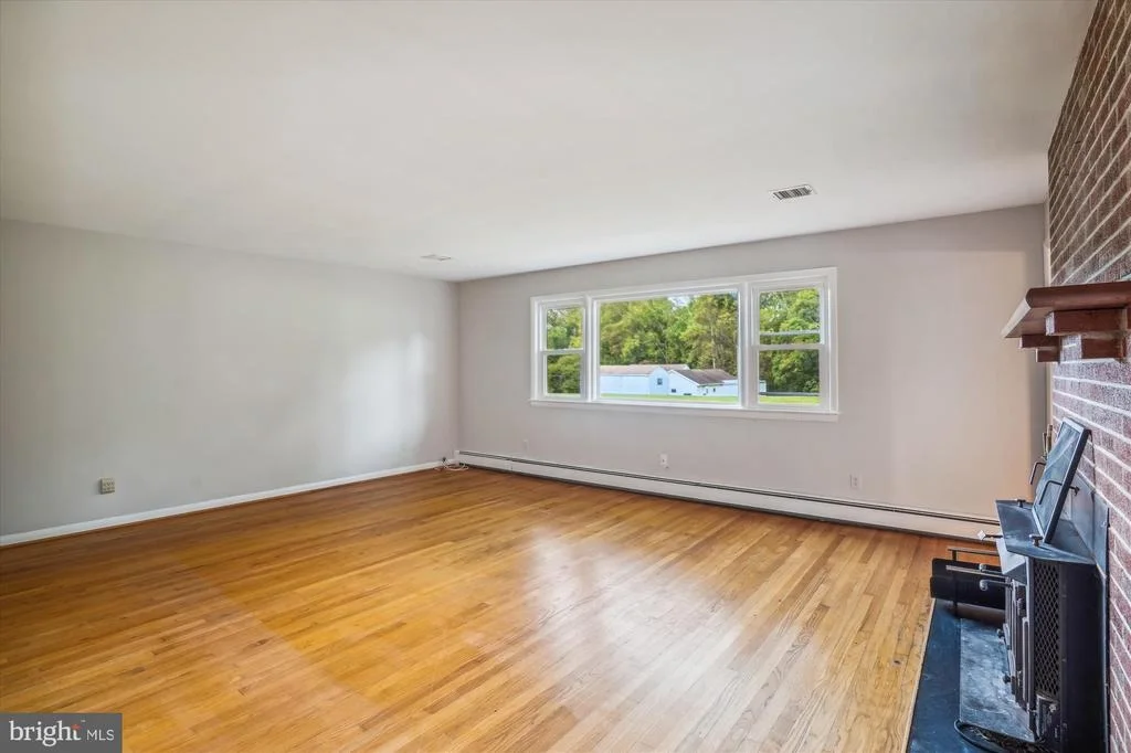 Photo of 16808 NORBROOK DRIVE