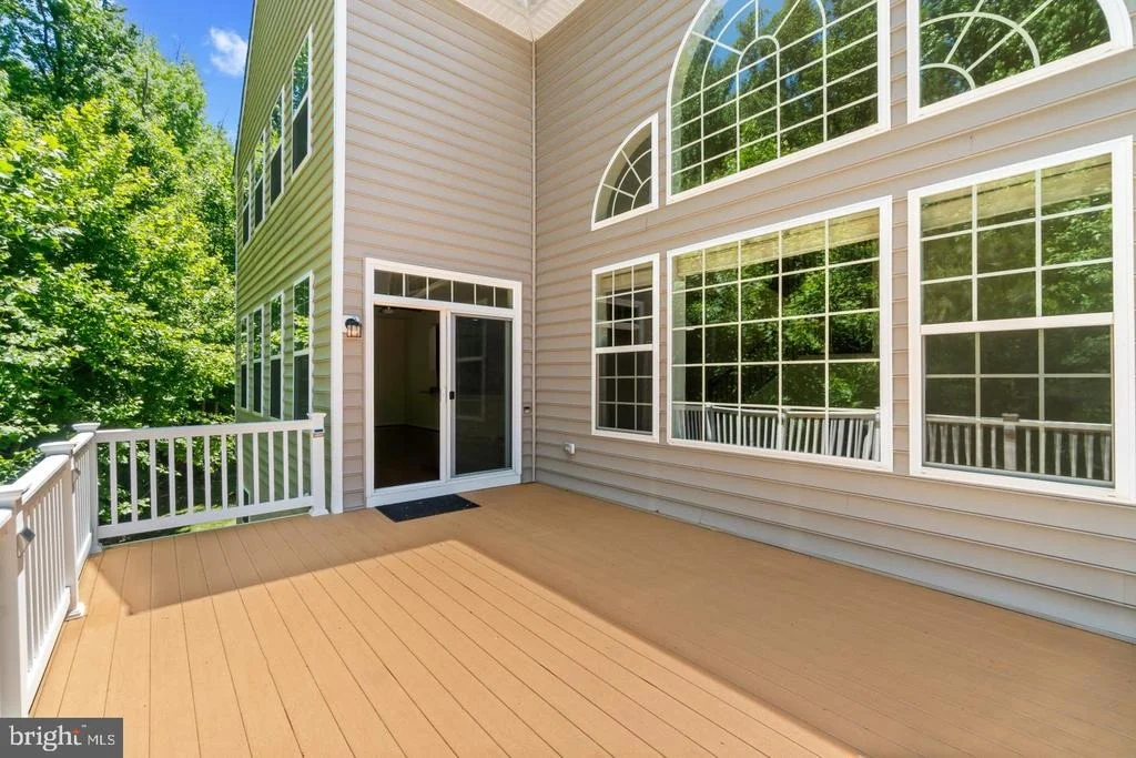 Photo of 9613 MANOR OAKS VIEW