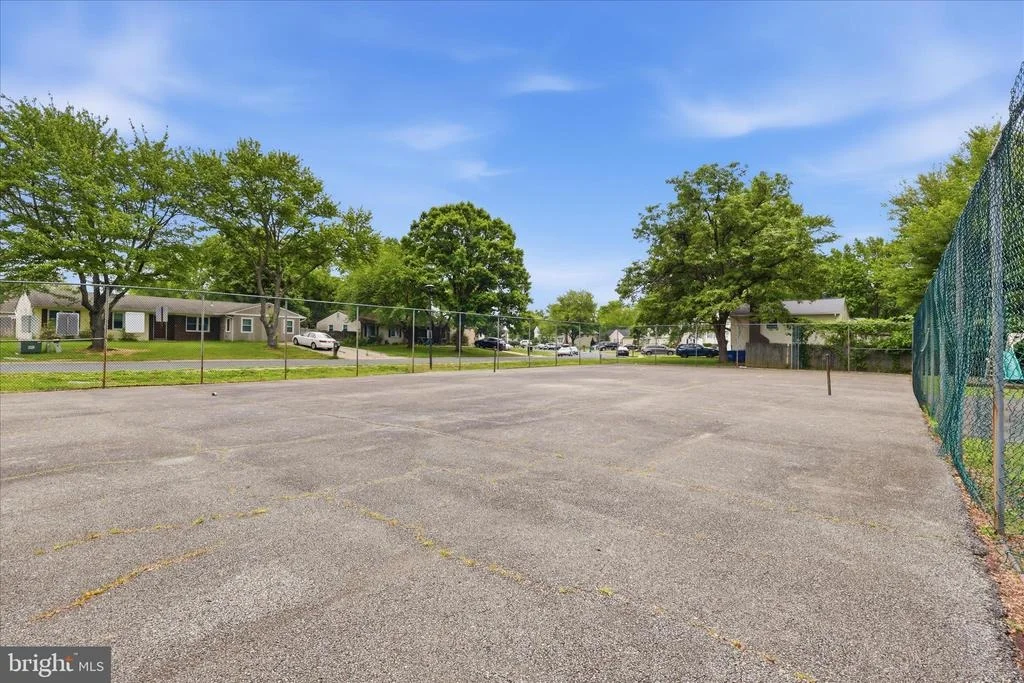Photo of 10501 BEECHWOOD DRIVE