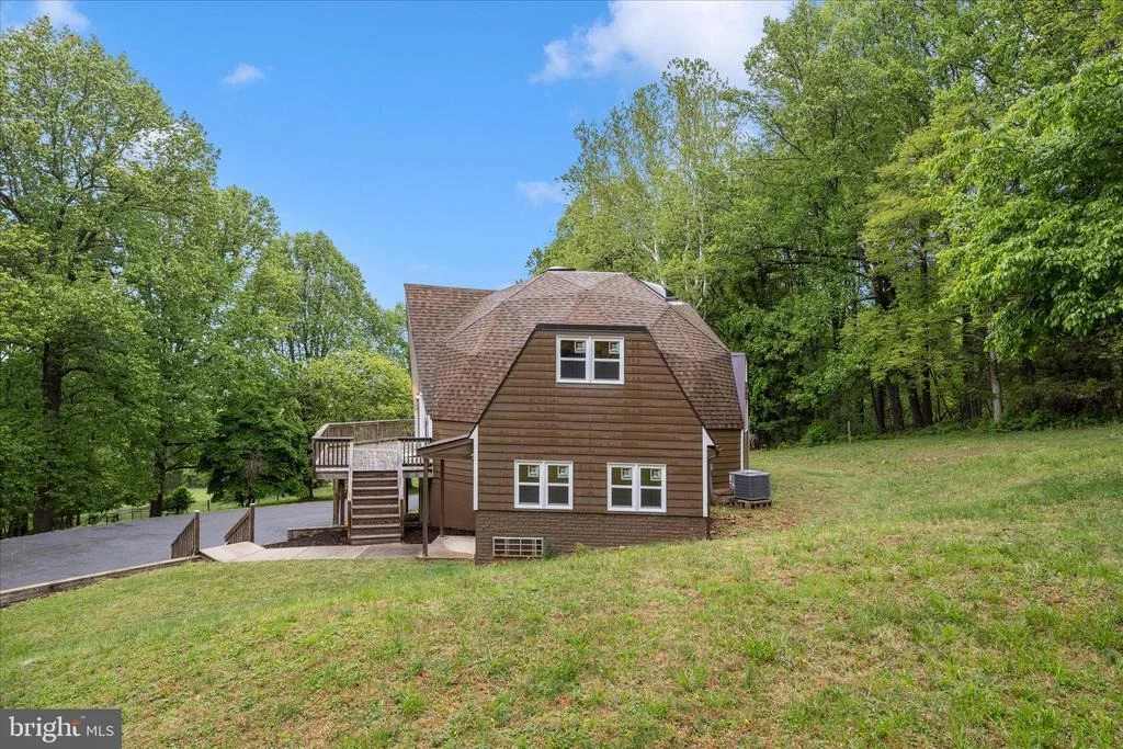 Photo of 2813 FRY ROAD