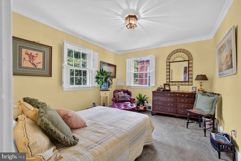Photo of 1670 PRIMROSE ROAD NW