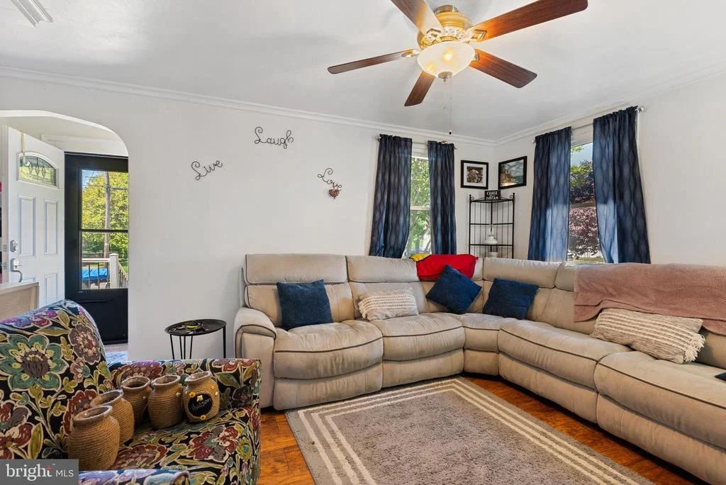 Photo of 70 DEL RIO ROAD