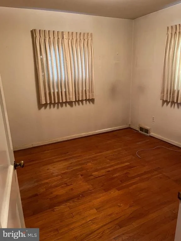 Photo of 604 GRANT PLACE