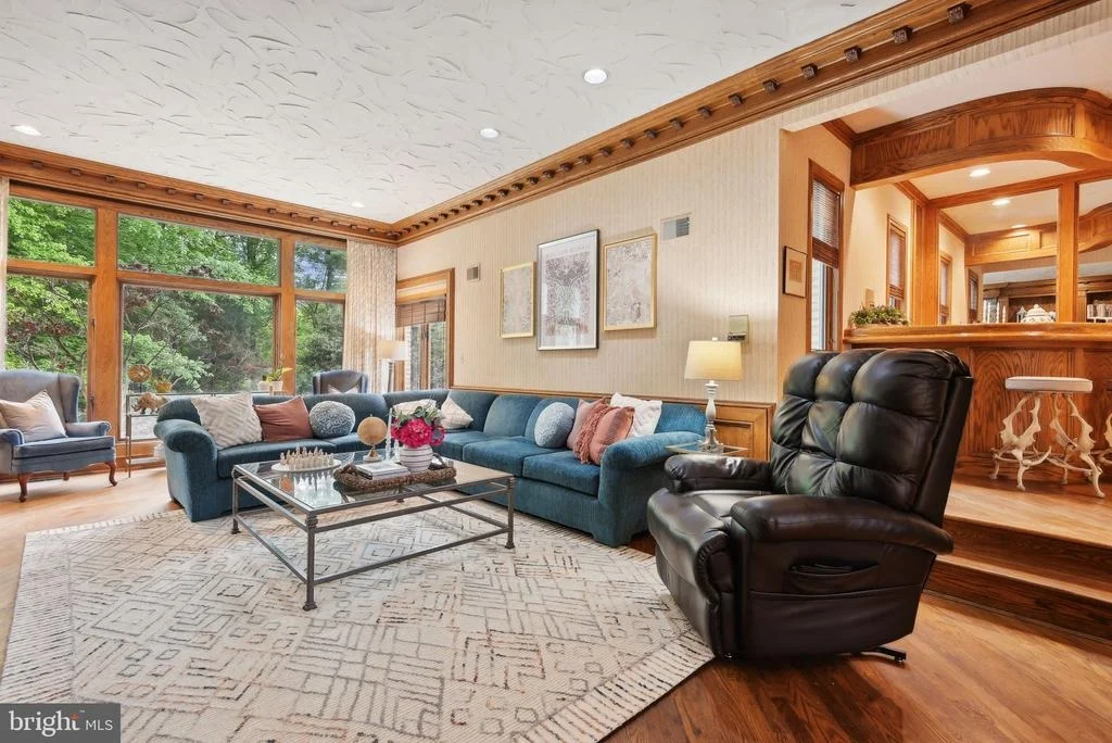 Photo of 9939 BENTCROSS DRIVE