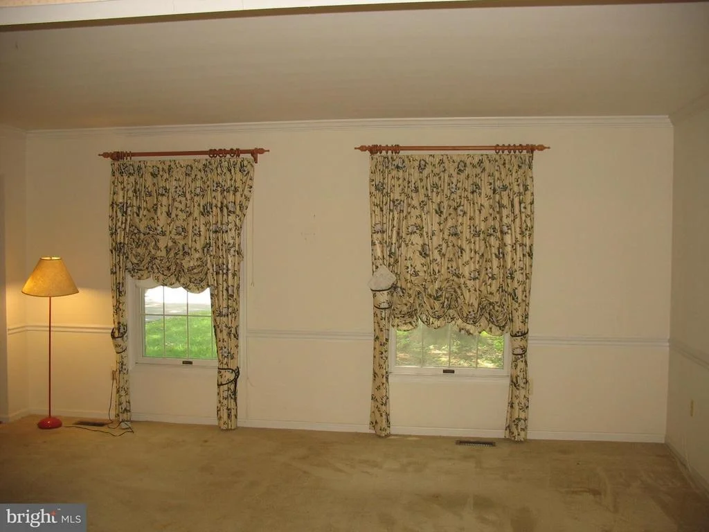 Photo of 122 SUMMIT HALL ROAD
