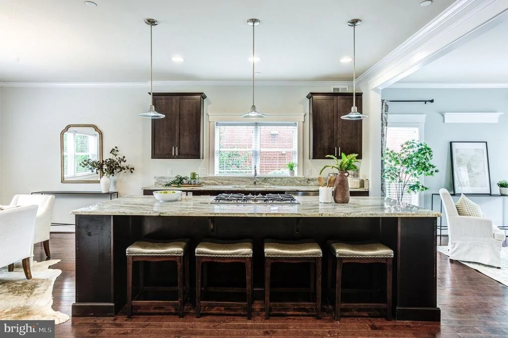 Photo of 614 N BENTZ STREET N