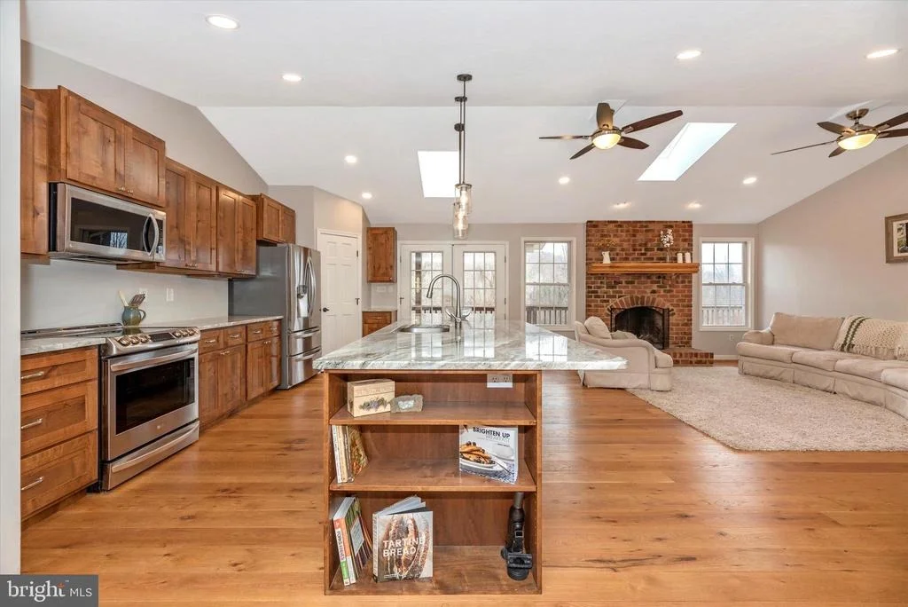 Photo of 10831 EASTERDAY ROAD
