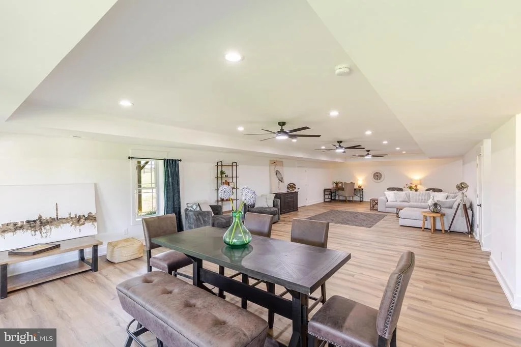 Photo of 23851 LANDS END DRIVE
