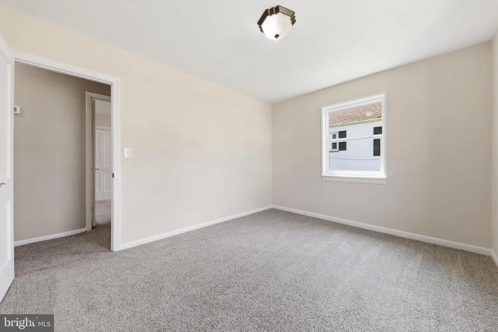 Photo of 417 ELMWOOD ROAD