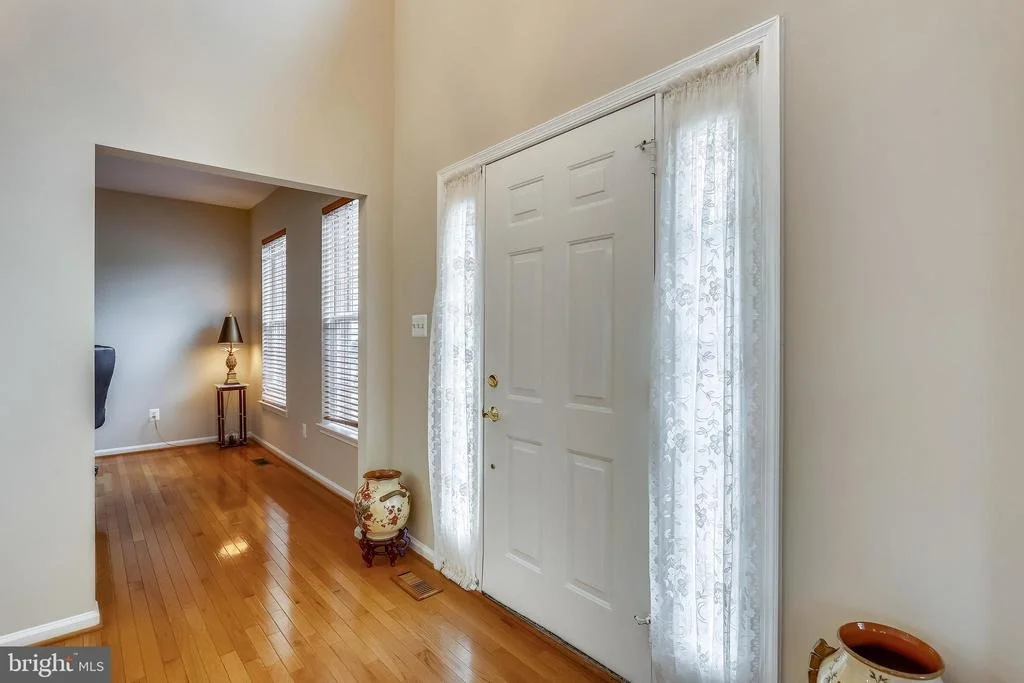 Photo of 8203 STRINGFELLOW PLACE
