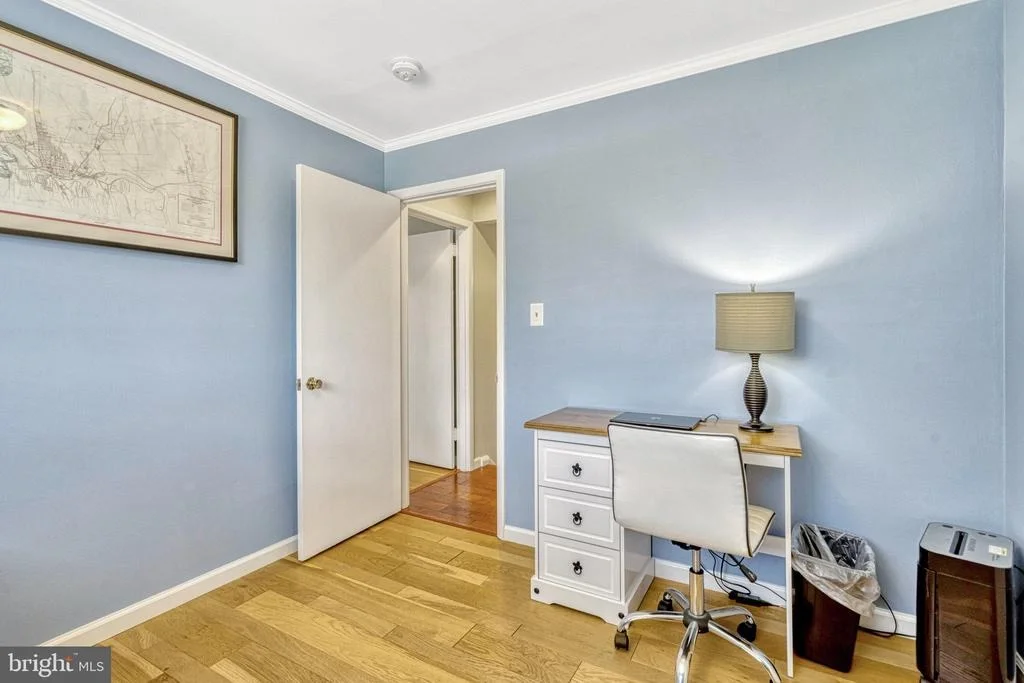 Photo of 10318 FOREST AVENUE