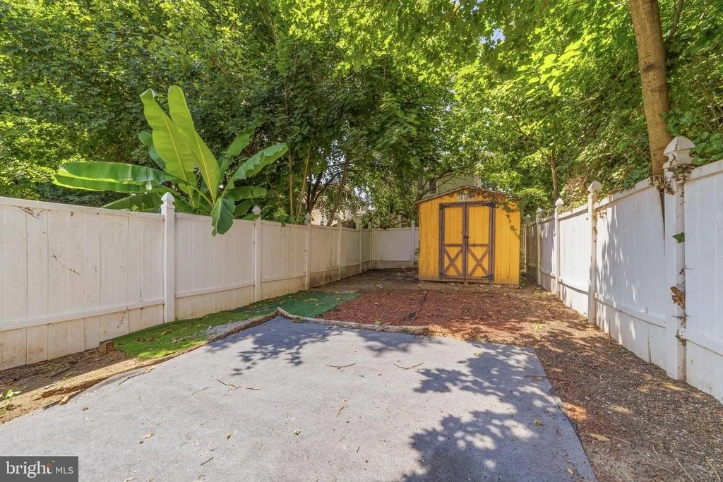 Photo of 258 WALNUT STREET