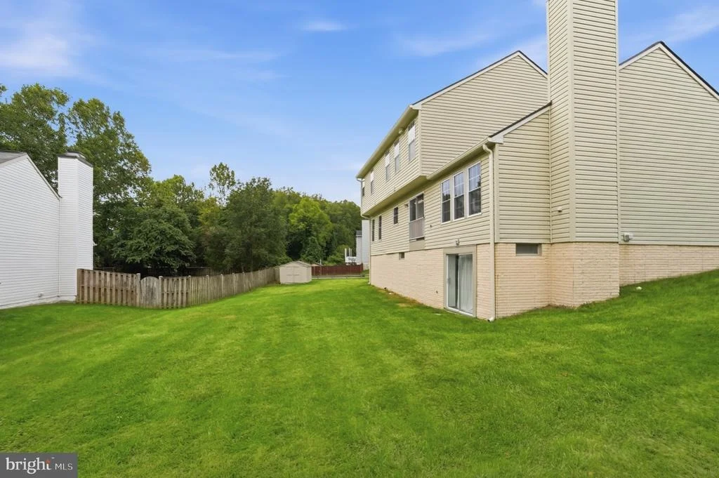 Photo of 9260 MATTHEW DRIVE