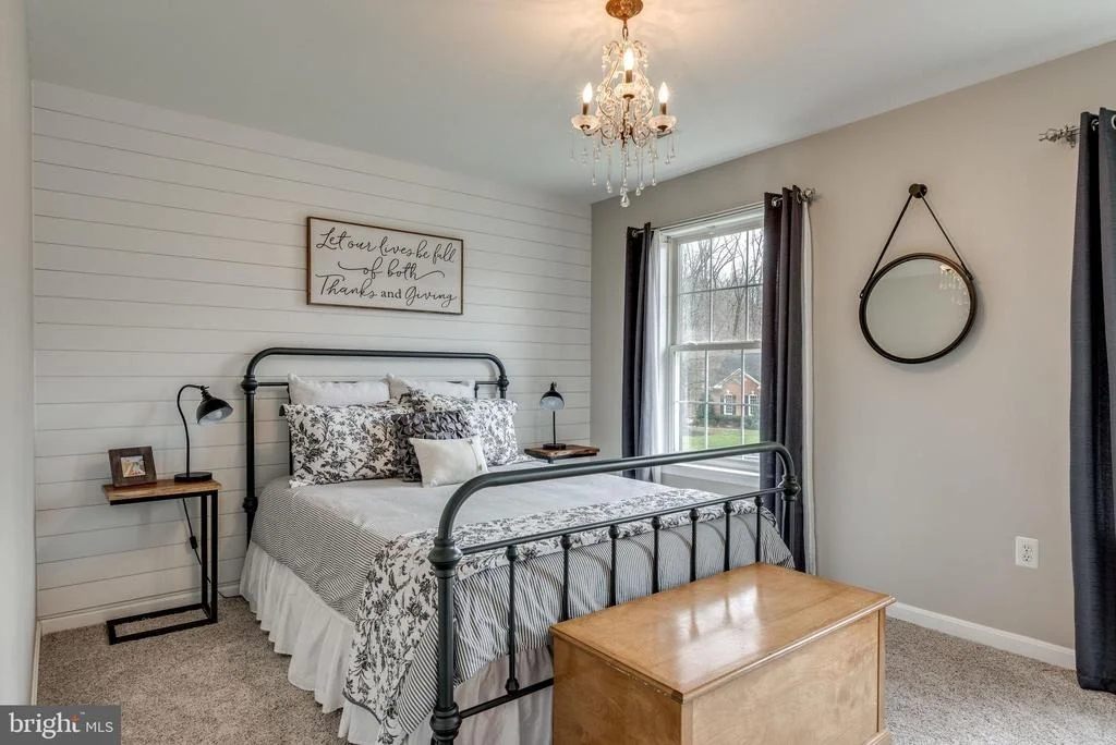 Photo of 7872 SLY FOX LANE