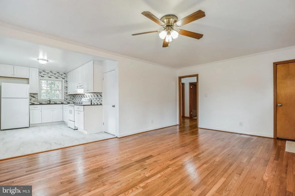 Photo of 565 TWIN COVE LANE