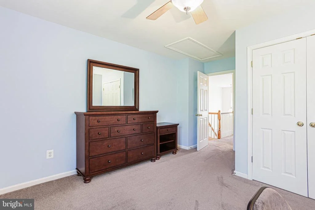Photo of 9703 ROYAL CREST CIRCLE