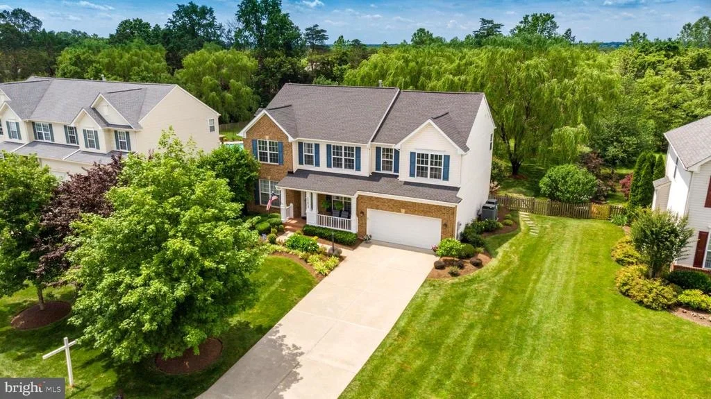 Photo of 25853 SPRING FARM CIRCLE