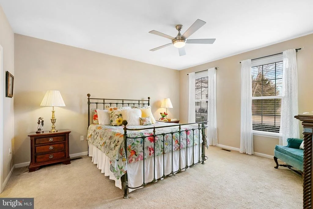Photo of 12819 ARNOT LANE