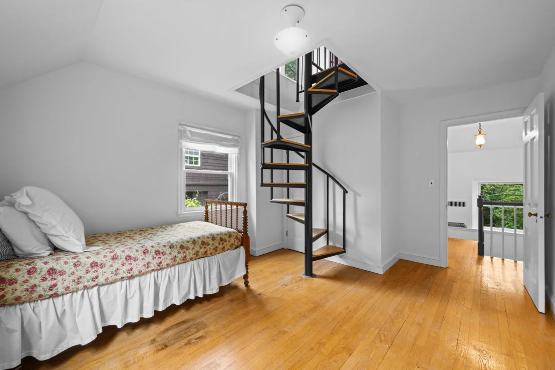 Photo of 5010 BOXHILL LN